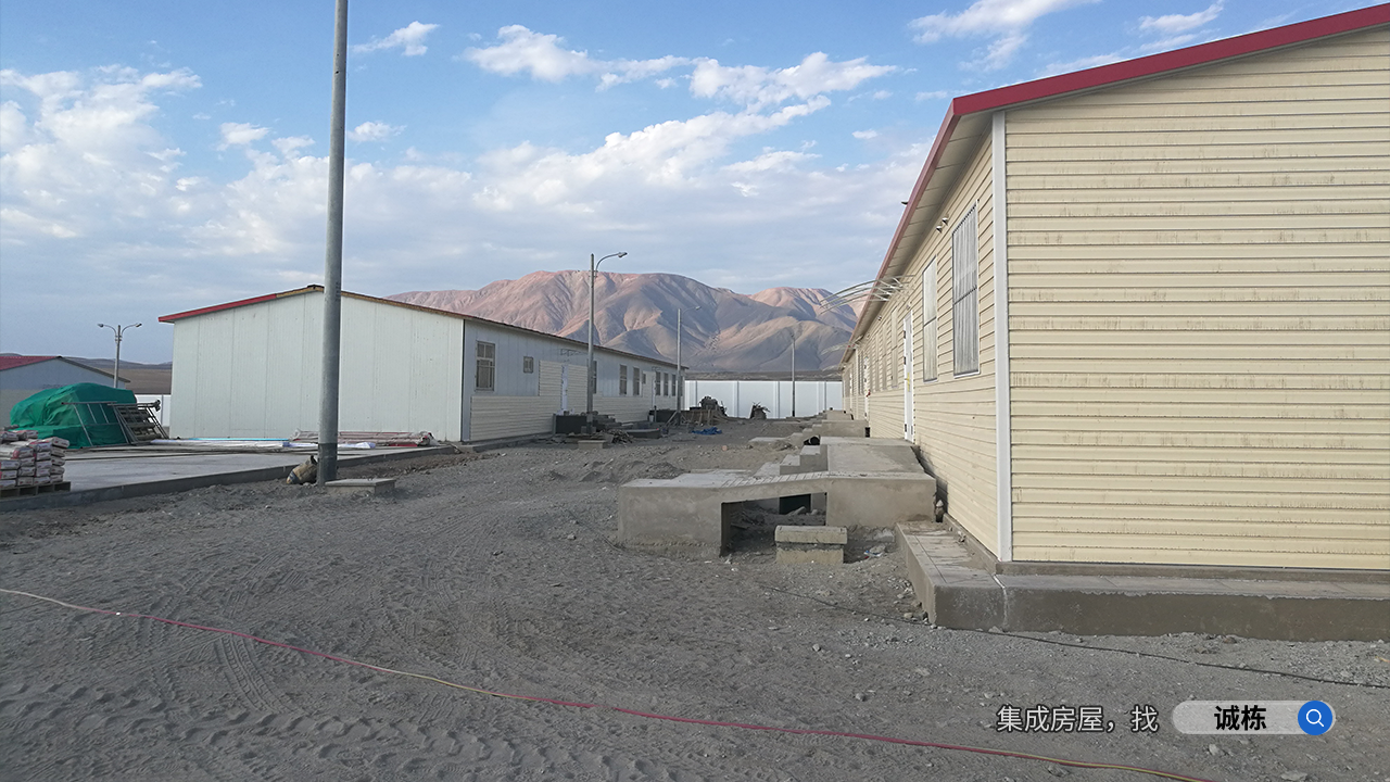 活動板房廠家直供多少錢一平？實時報價+定制方案一鍵獲??！